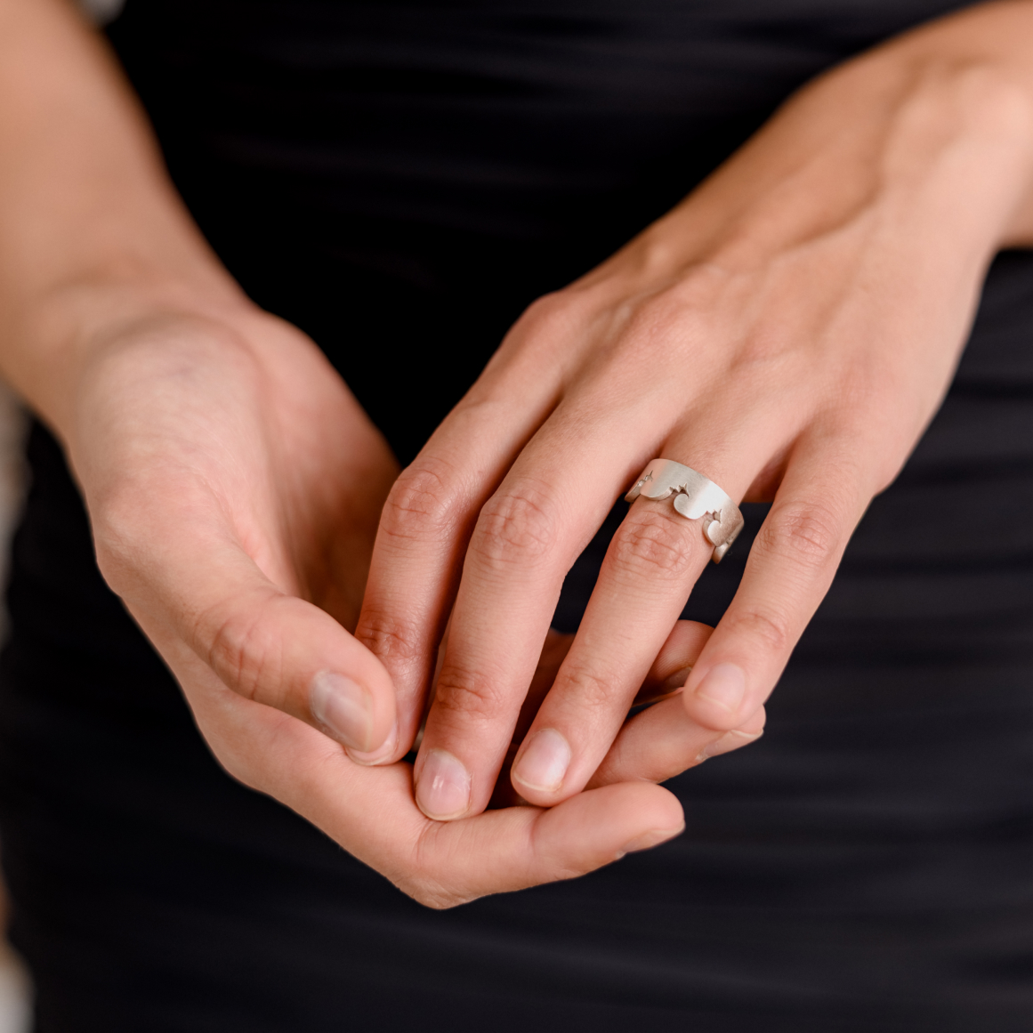 DUENDE Широкое кольцо Чанди