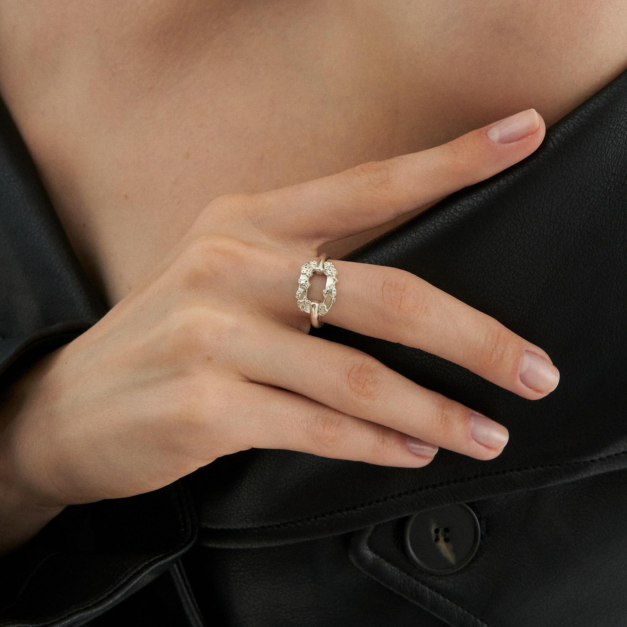 YOSTER Кольцо Bird Nest в серебре