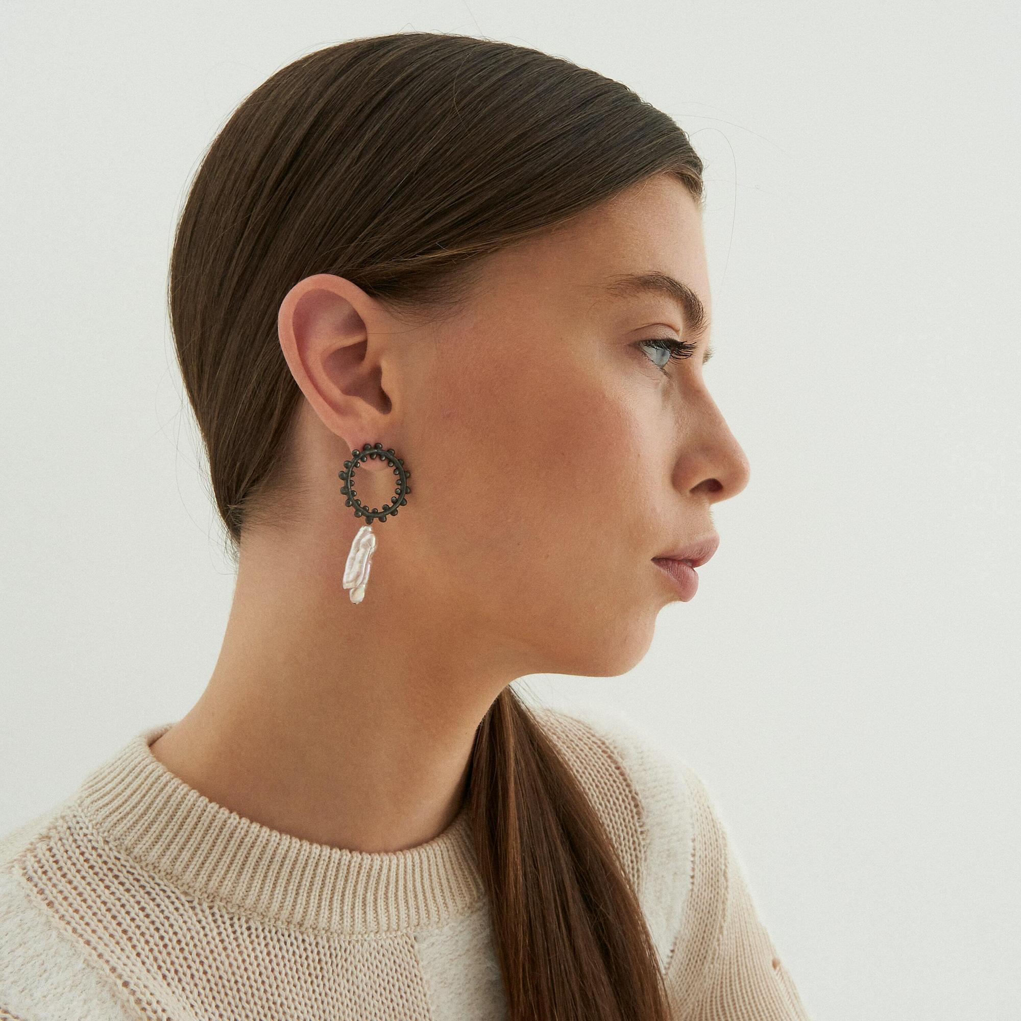 Obo_handcraft Cерьги Круги На Воде с ассиметричным жемчугом