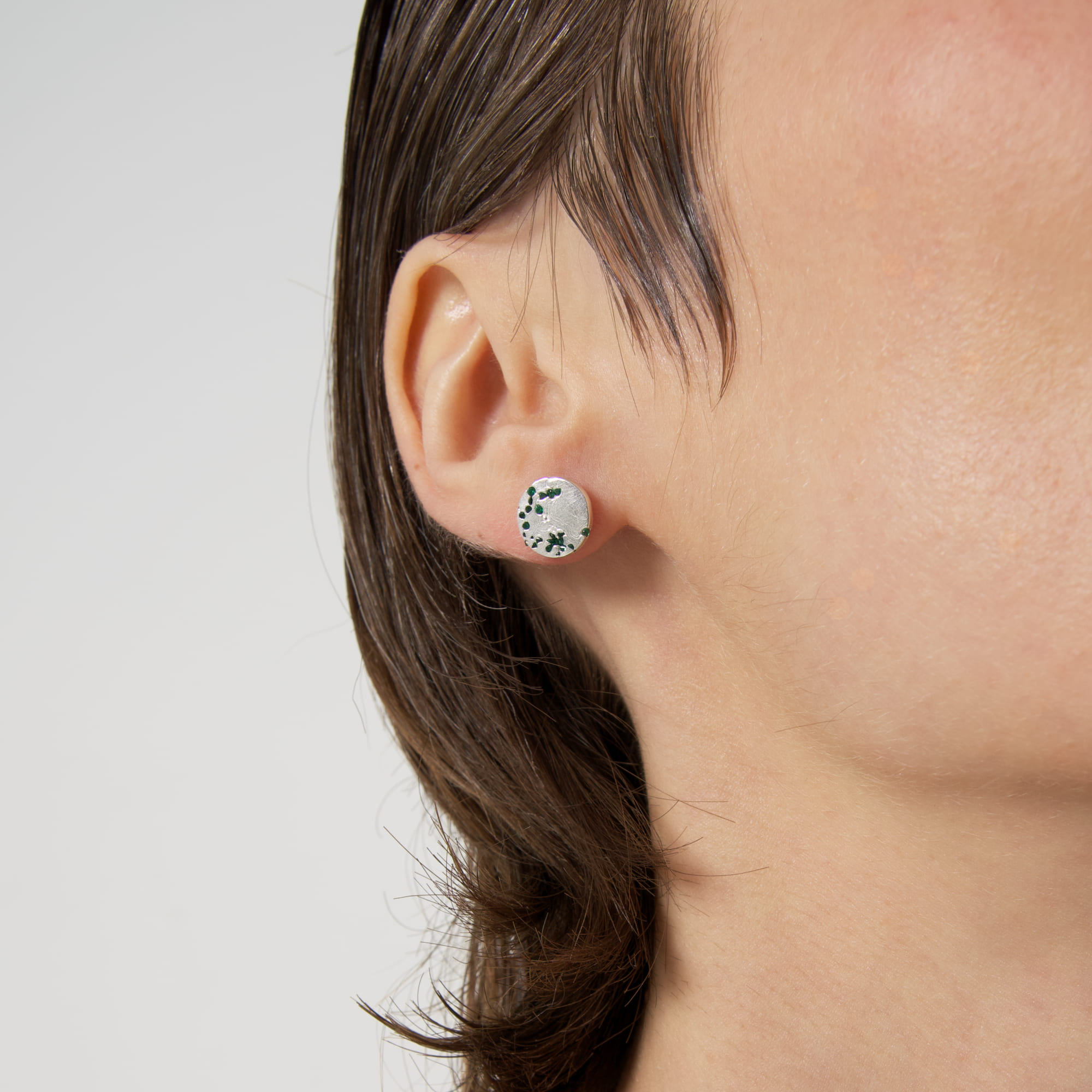 Most Art Metal Серьги с вплавленными зелеными фианитами