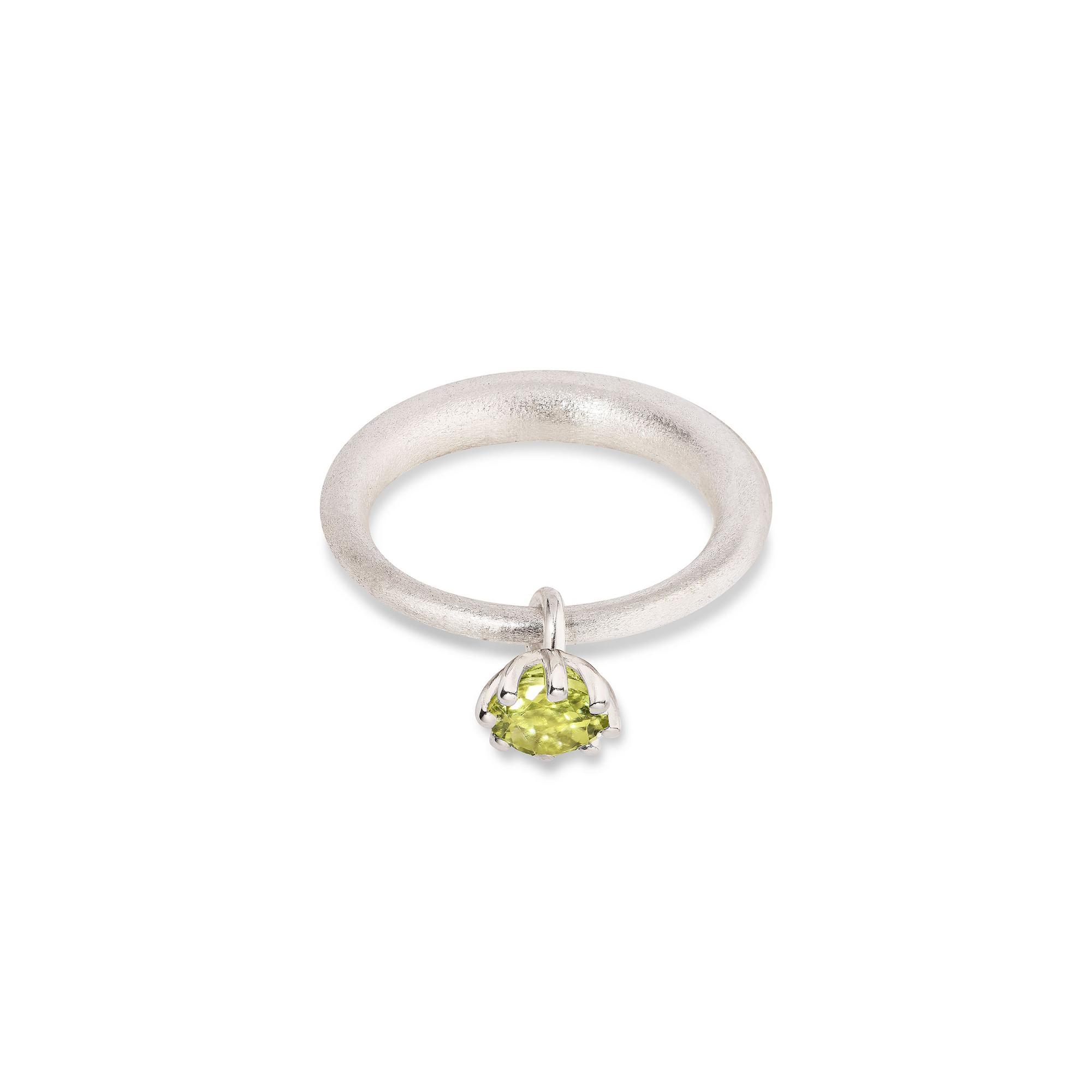 MA Кольцо с зеленым перидотом