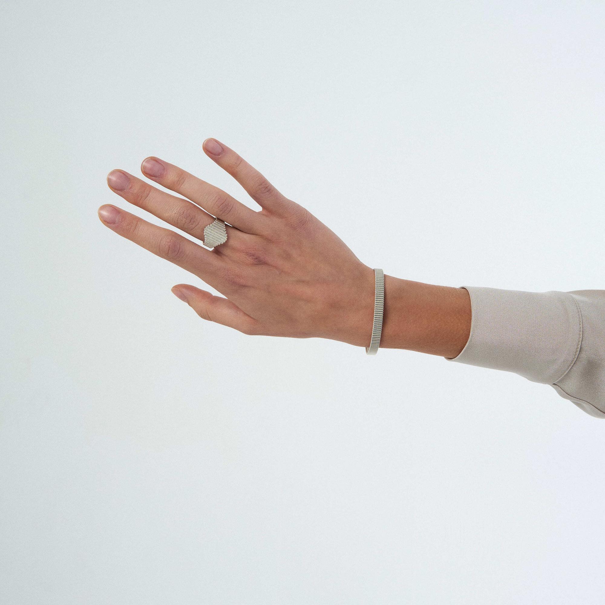 MINE Браслет прямой