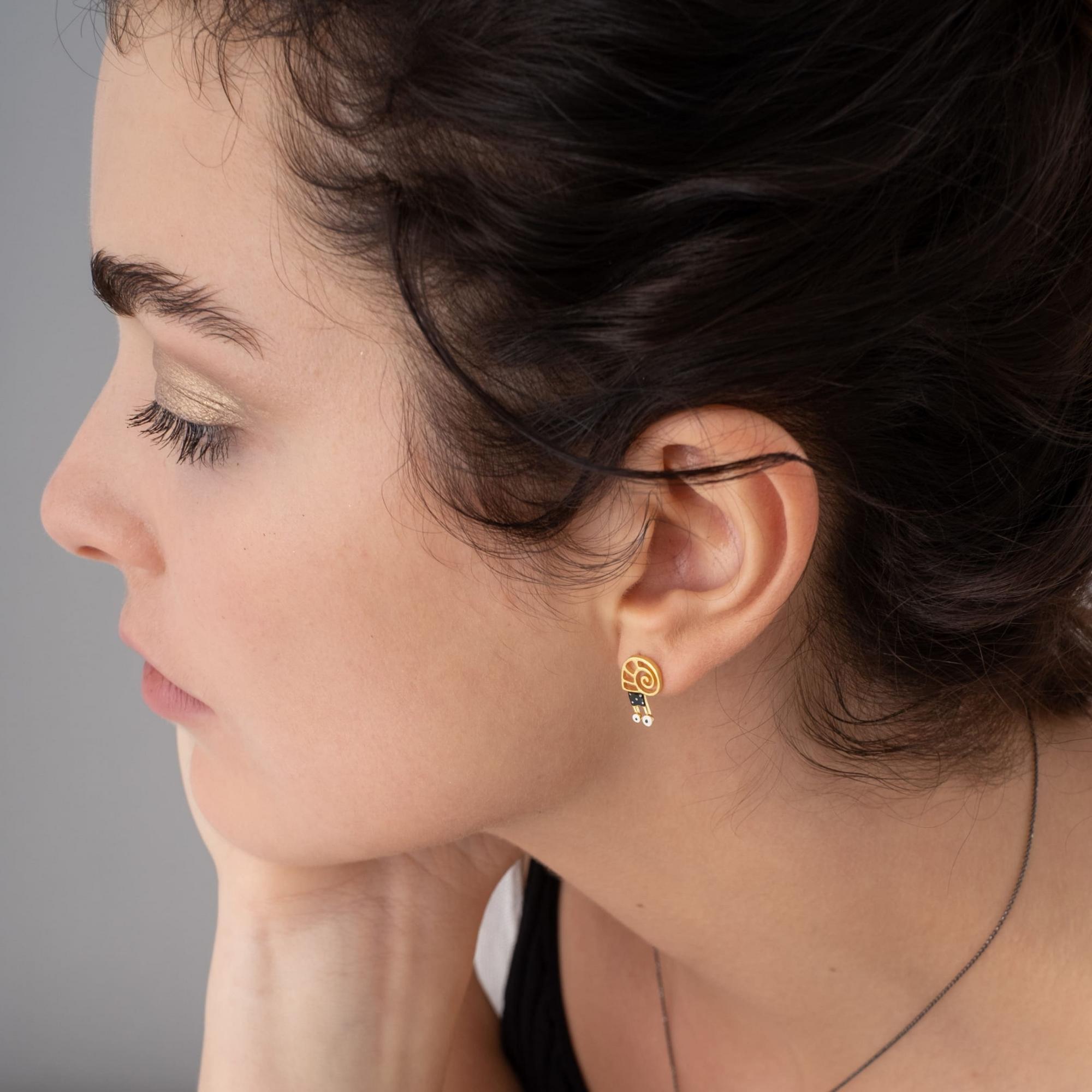 Kiss The Frog Studio Серьги Улитки IX