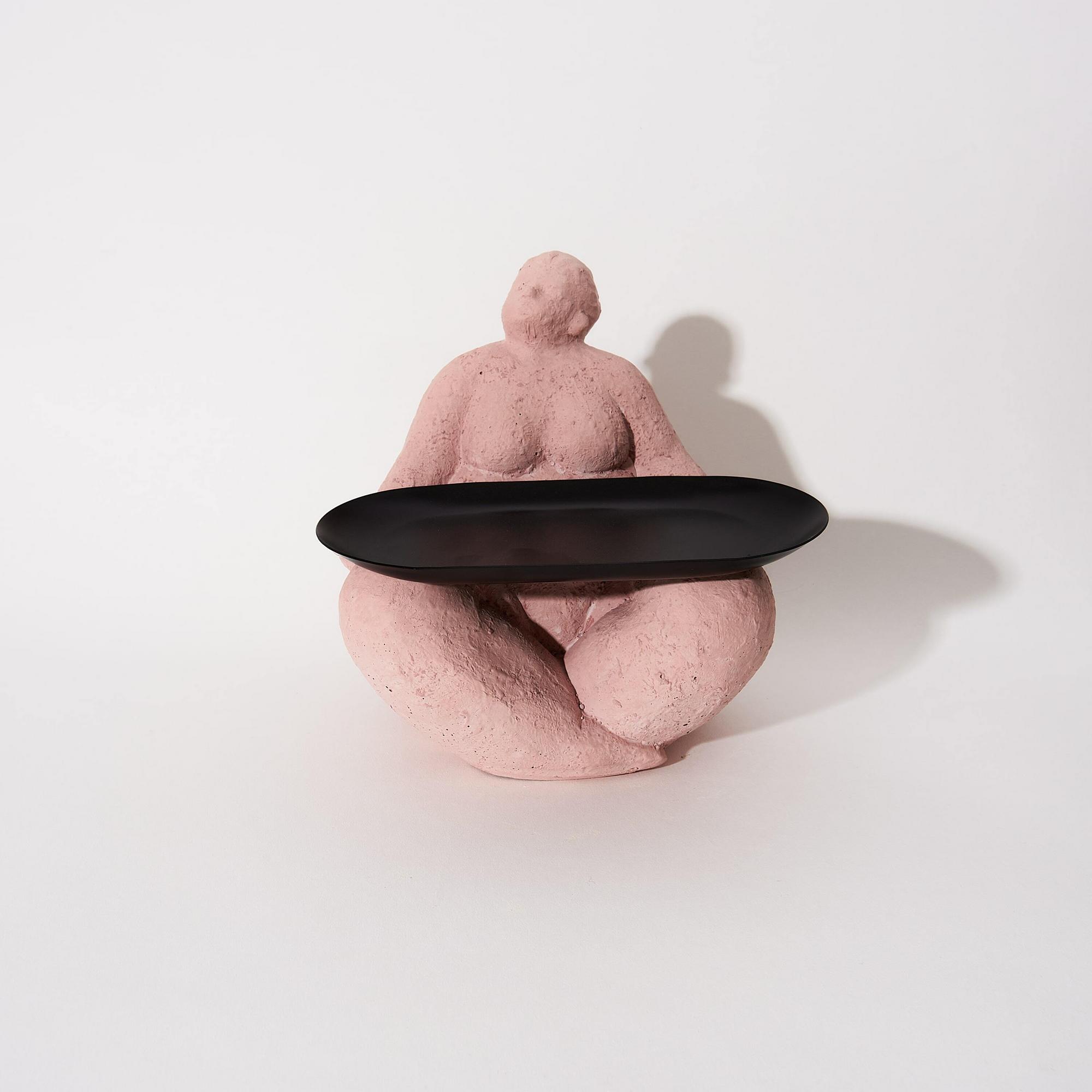 Mishka Project Скульптура Женщина с черным подносом