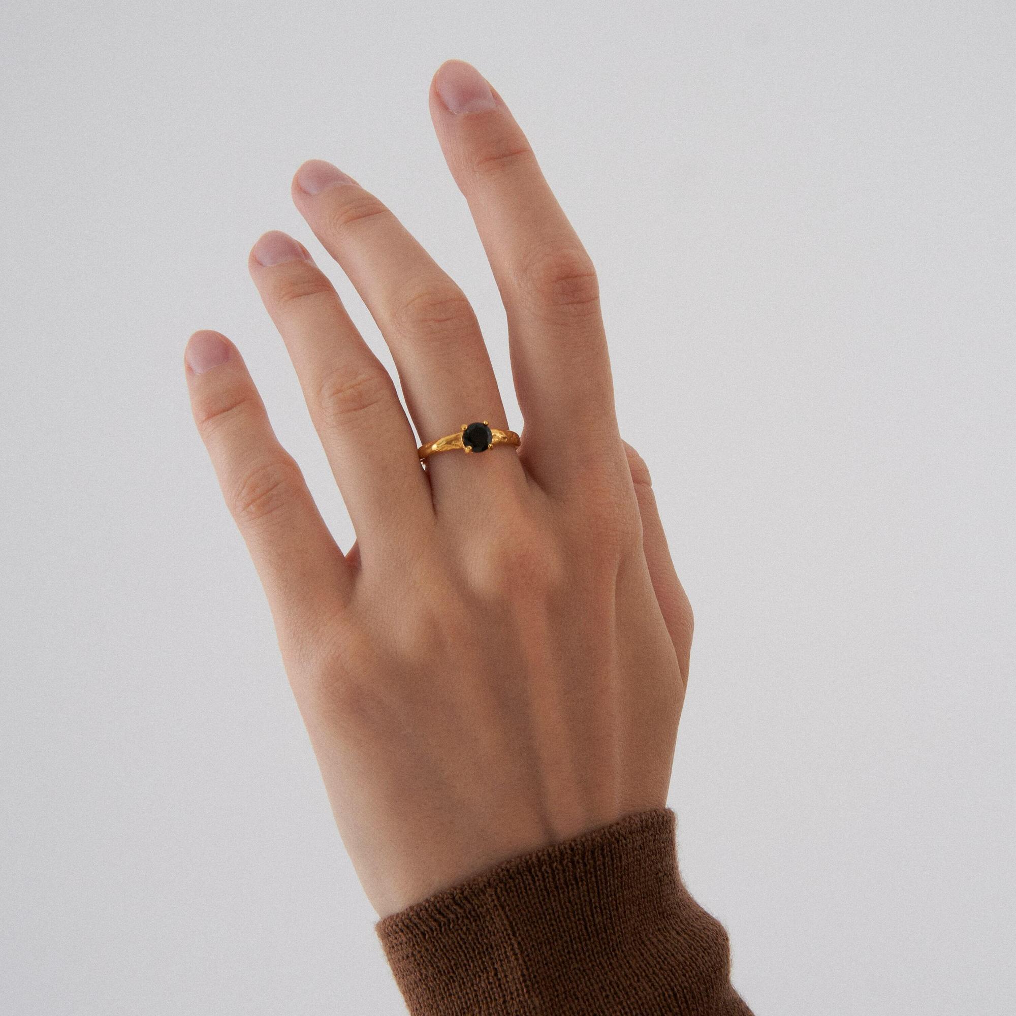 Sergacheva Jewelry Кольцо Classic в позолоте со вставкой из шпинели