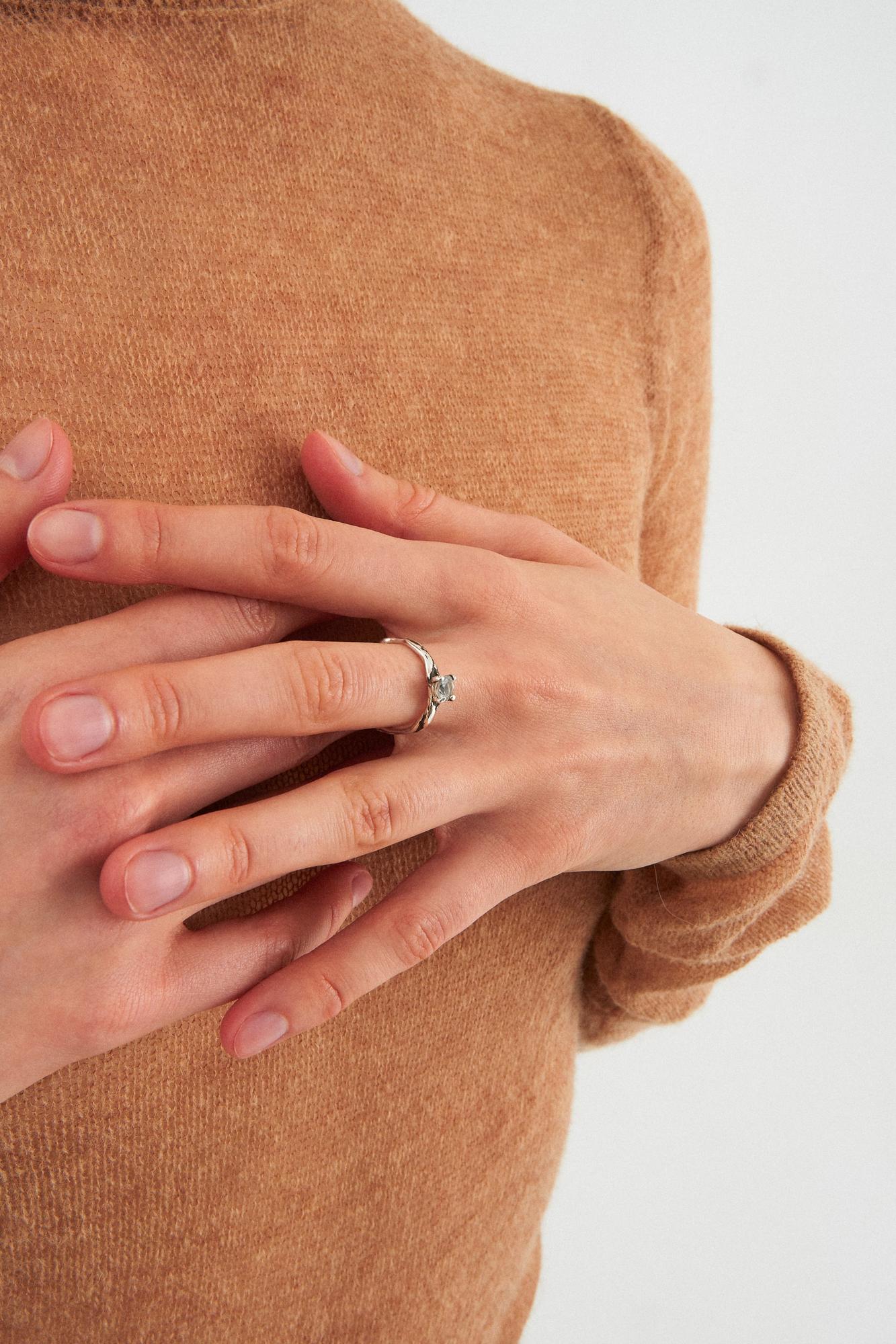 Sergacheva Jewelry Кольцо Classic в серебре с бесцветным топазом