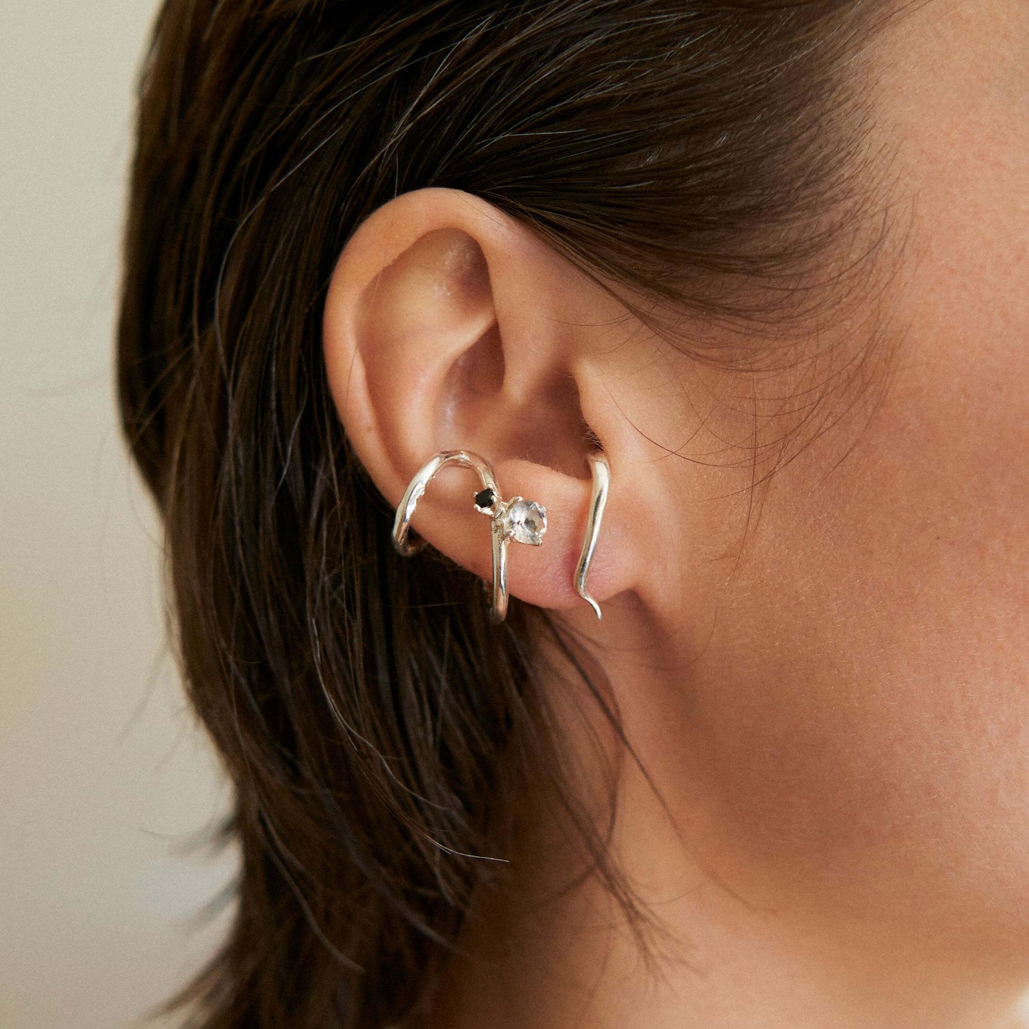 Sergacheva Jewelry Кафф с двумя камнями