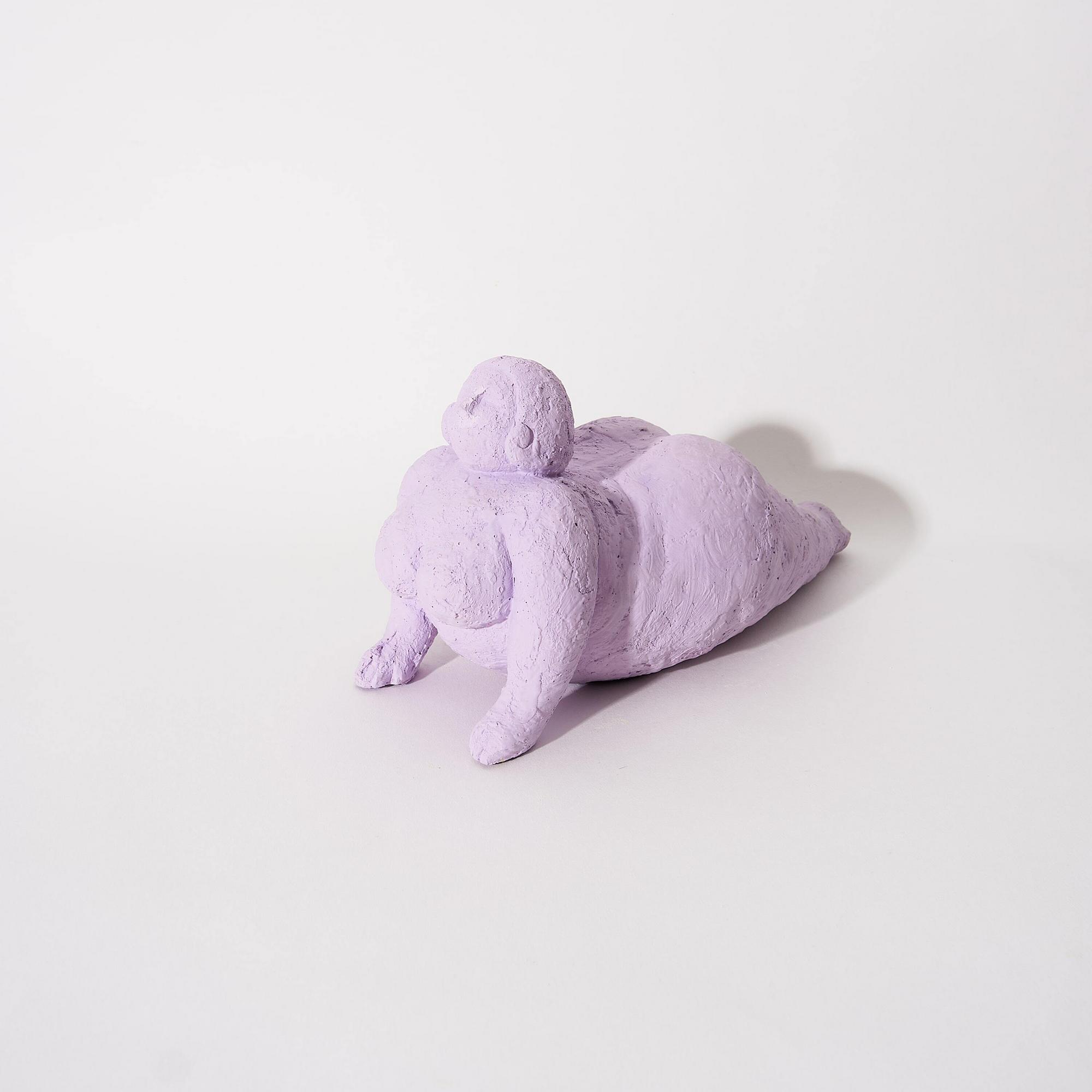 KimCa Decor Скульптура Женщина V4 в лавандовом цвете