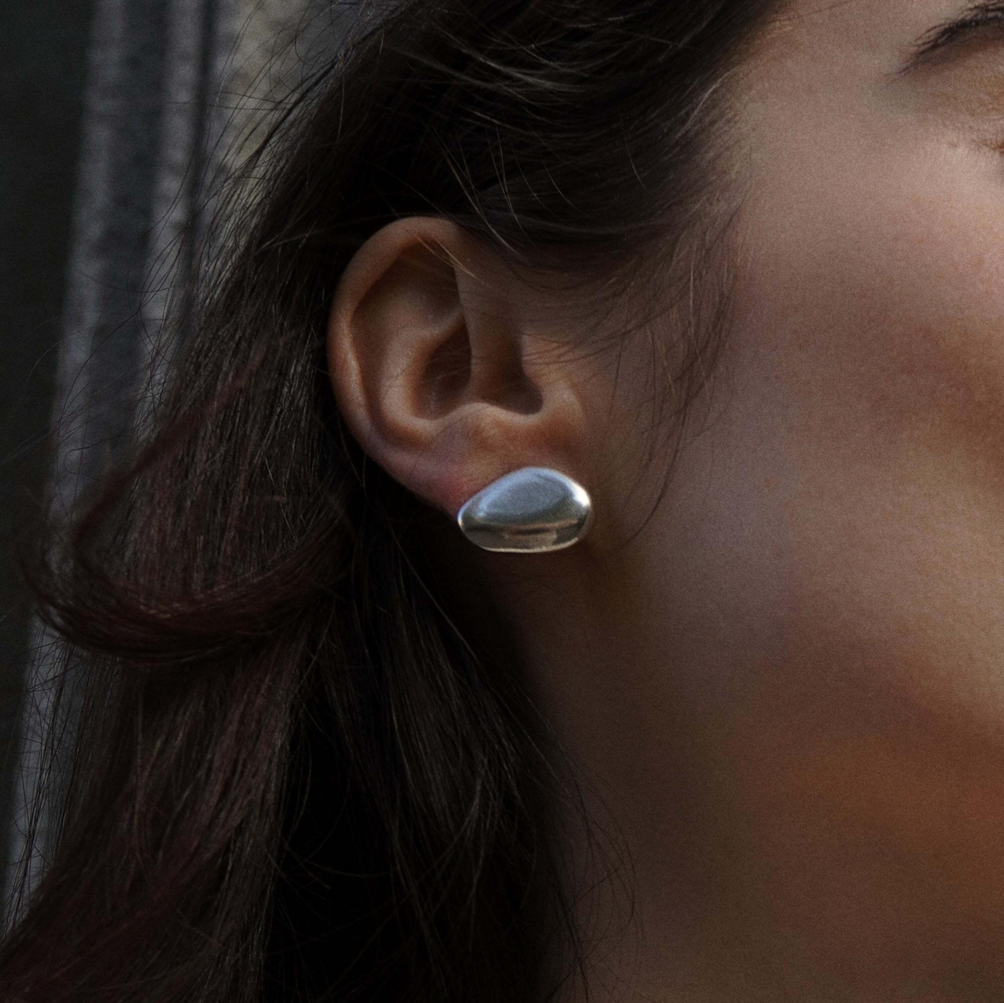 YOSTER Серьги Pebbles