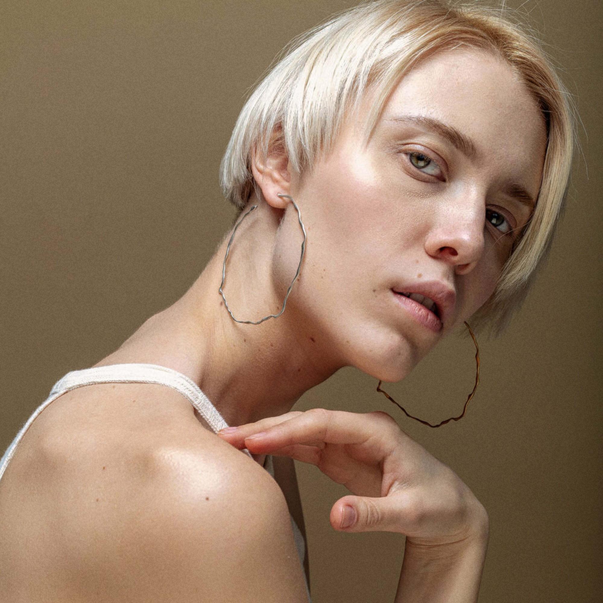 YOSTER Серьги Oversized Hoops