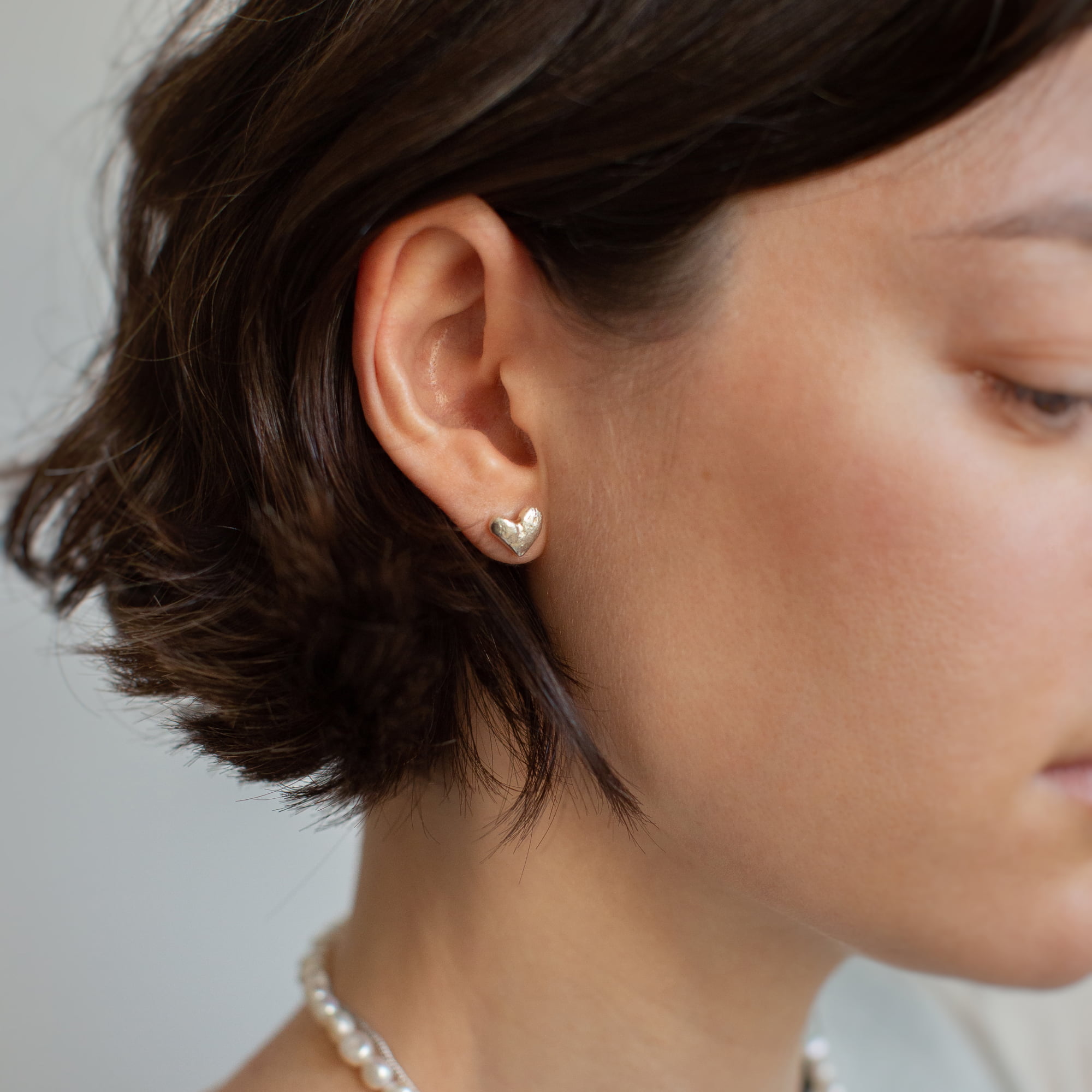 Sasha Gunga Серьги Маленькие сердечки