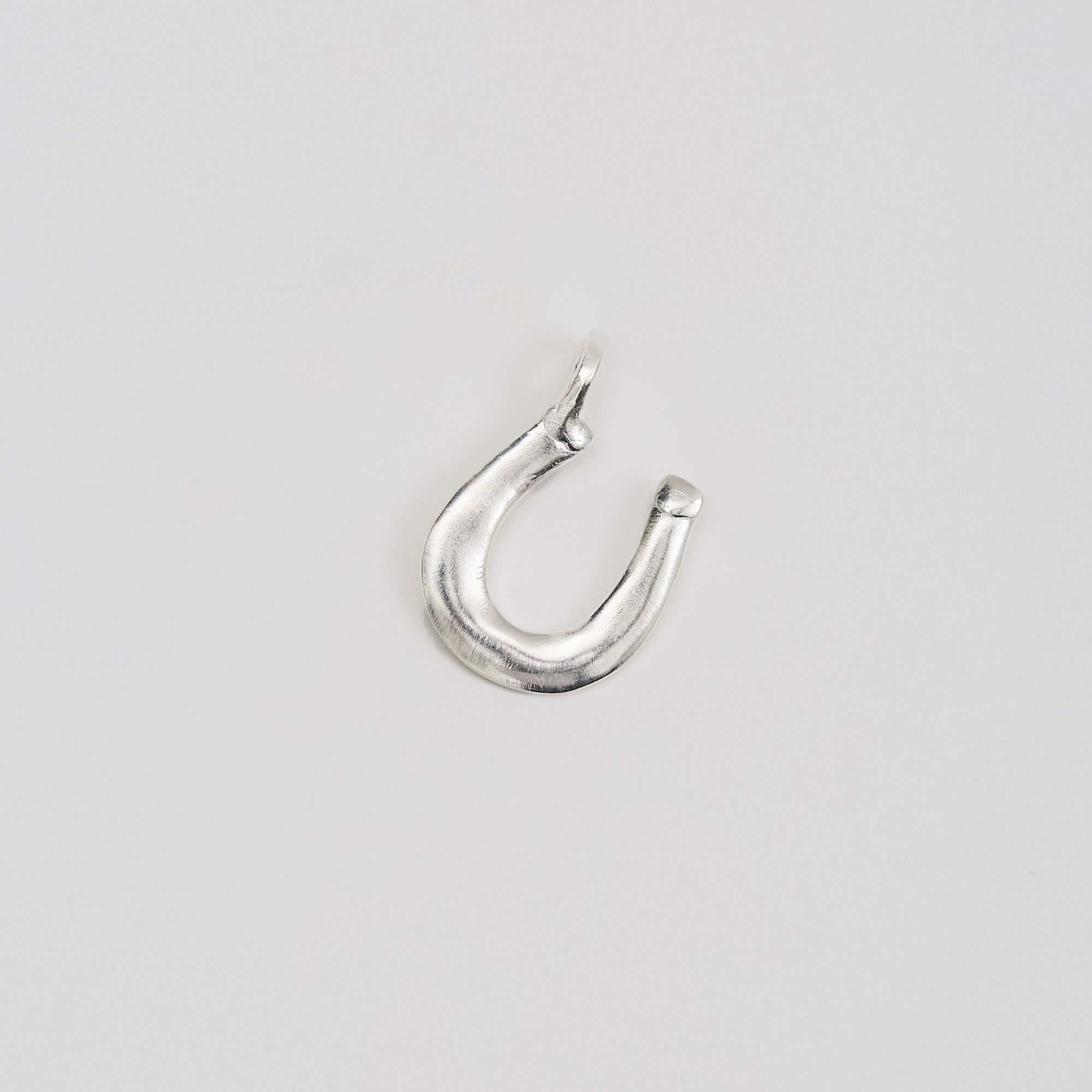 Sasha Gunga Подвеска в виде подковы