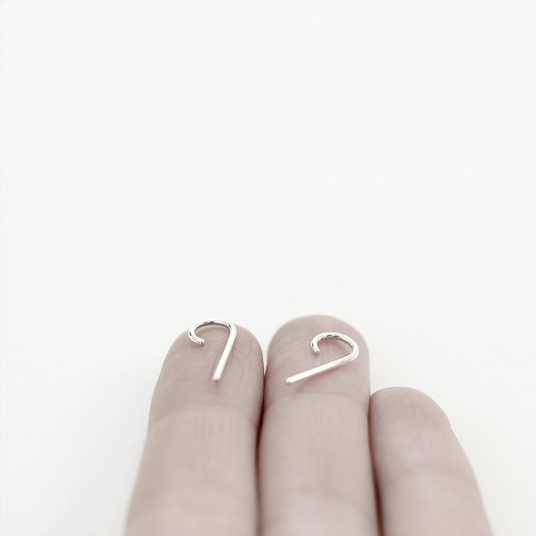 MIRTA Серьга Line