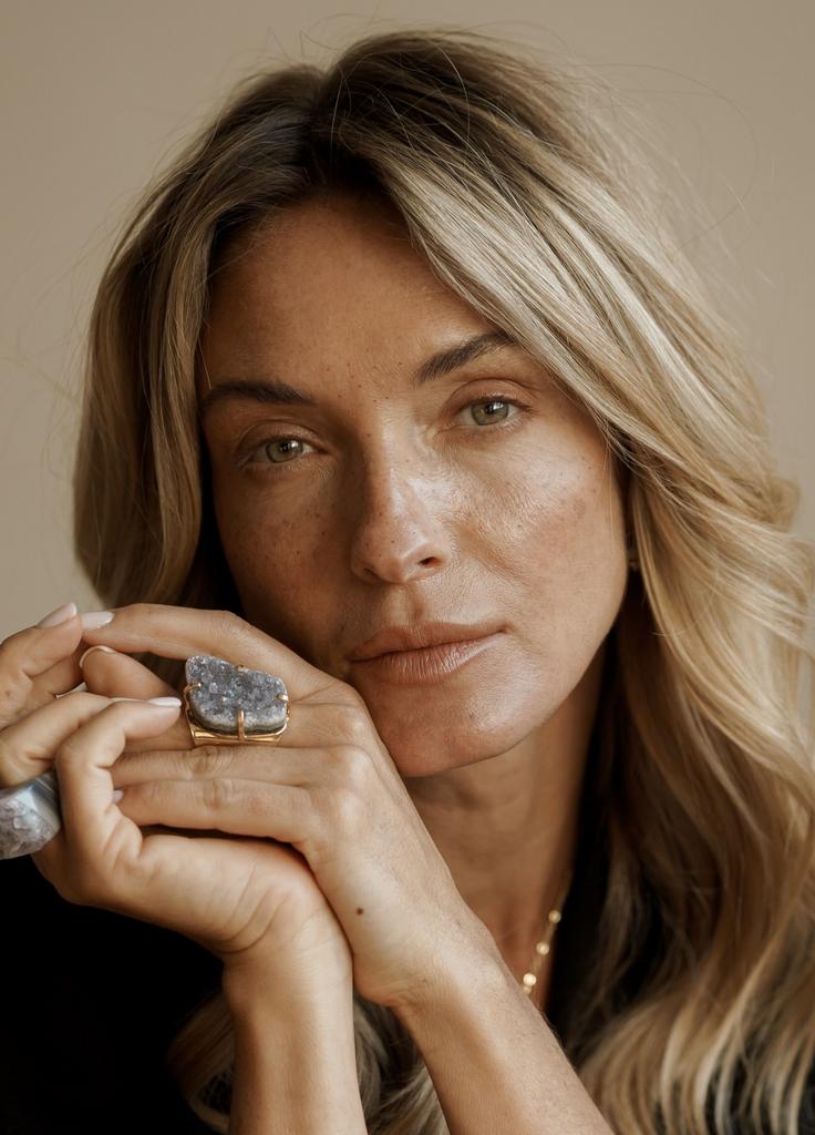 Кольцо кафф с агатом