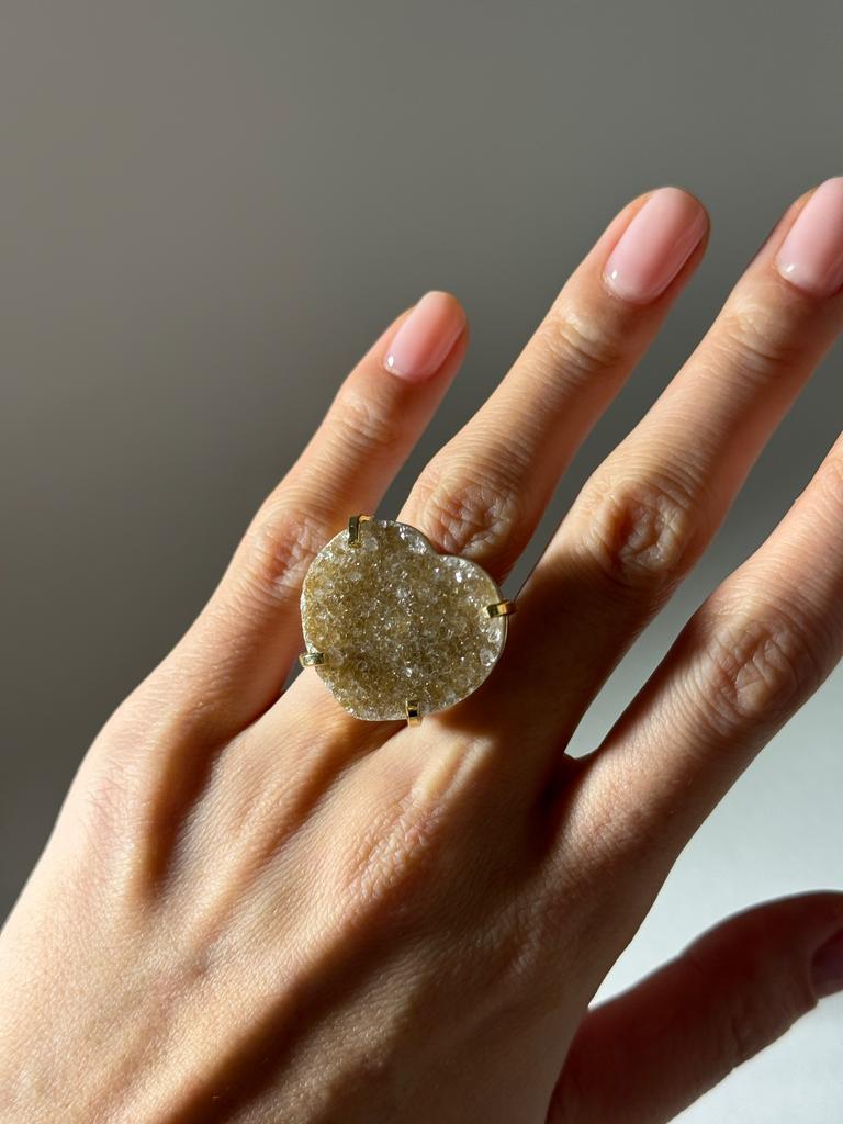 Кольцо с агатом в форме сердца