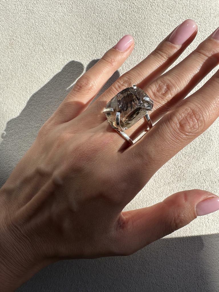 Кольцо с дымчатым горным хрусталем