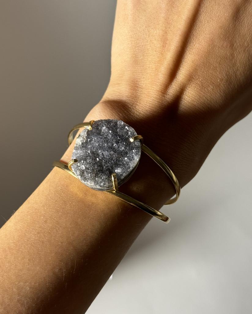 Браслет с крупной друзой агата