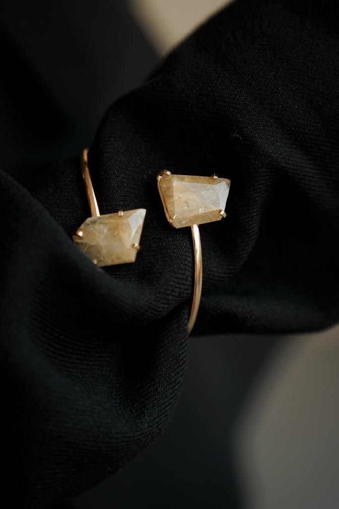 Браслет с шлифованным рутиловым кварцем