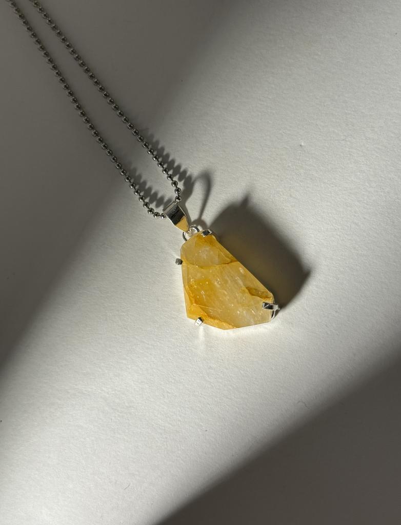 Подвеска с шлифованным золотым кварцем Golden Healer