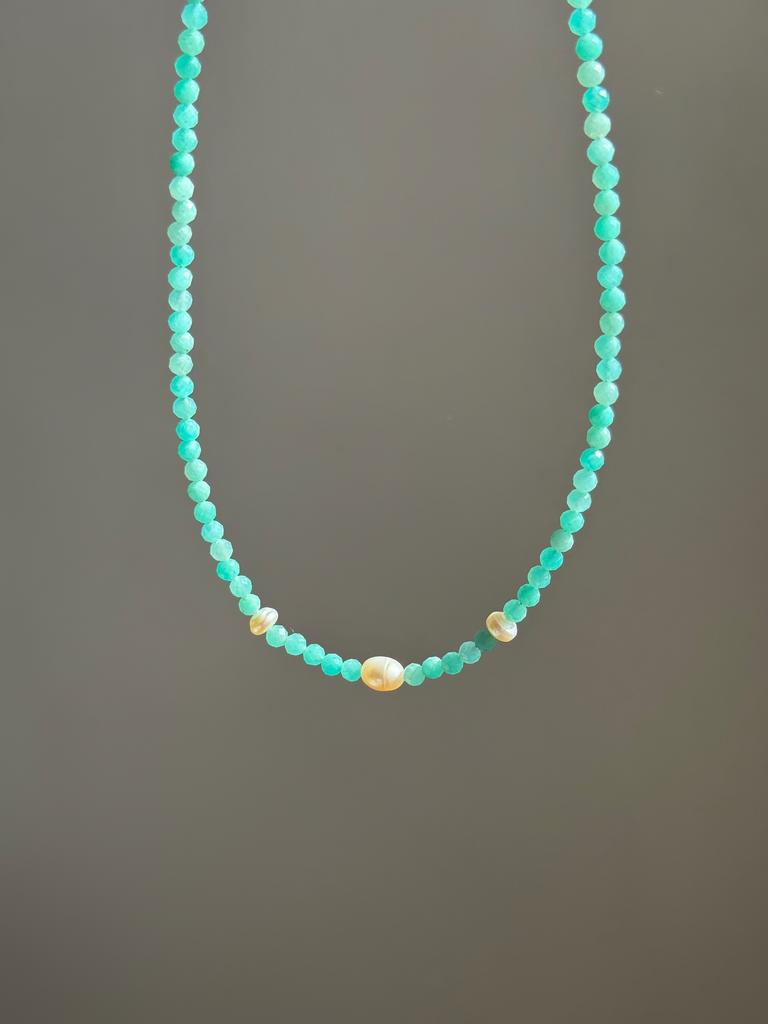 Чокер с амазонитом и культивированным жемчугом