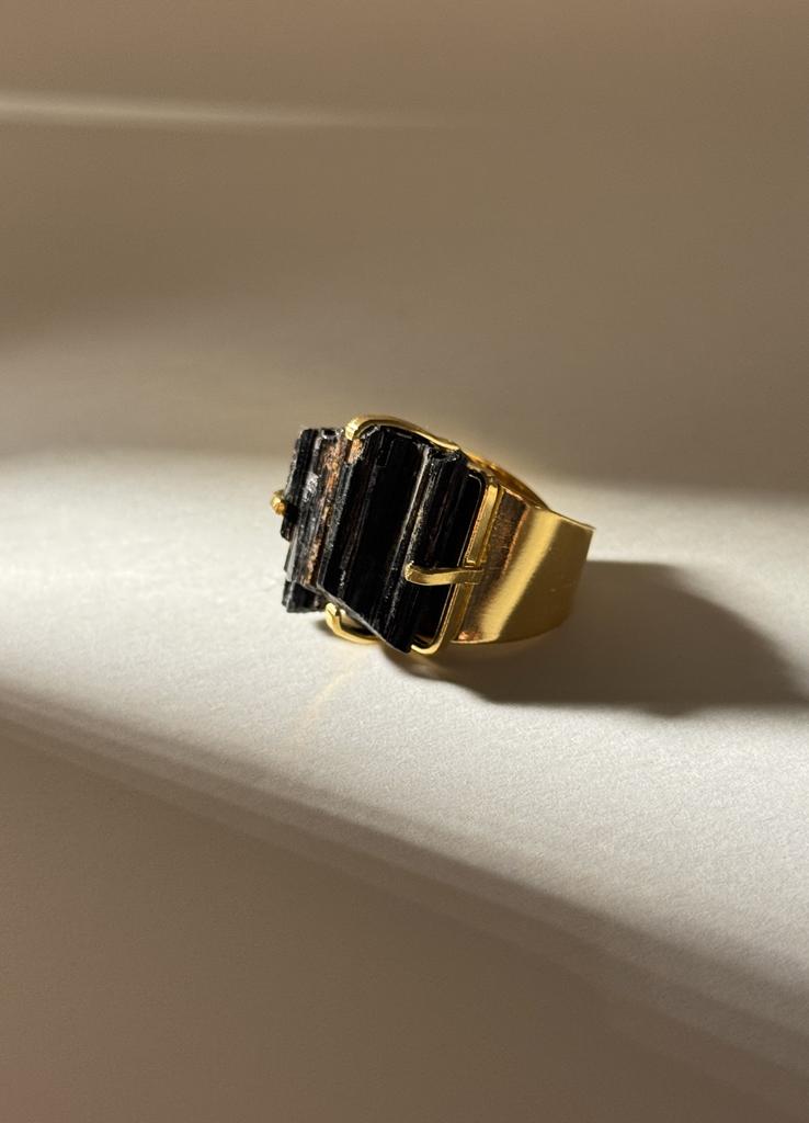 Кольцо кафф с черным турмалином