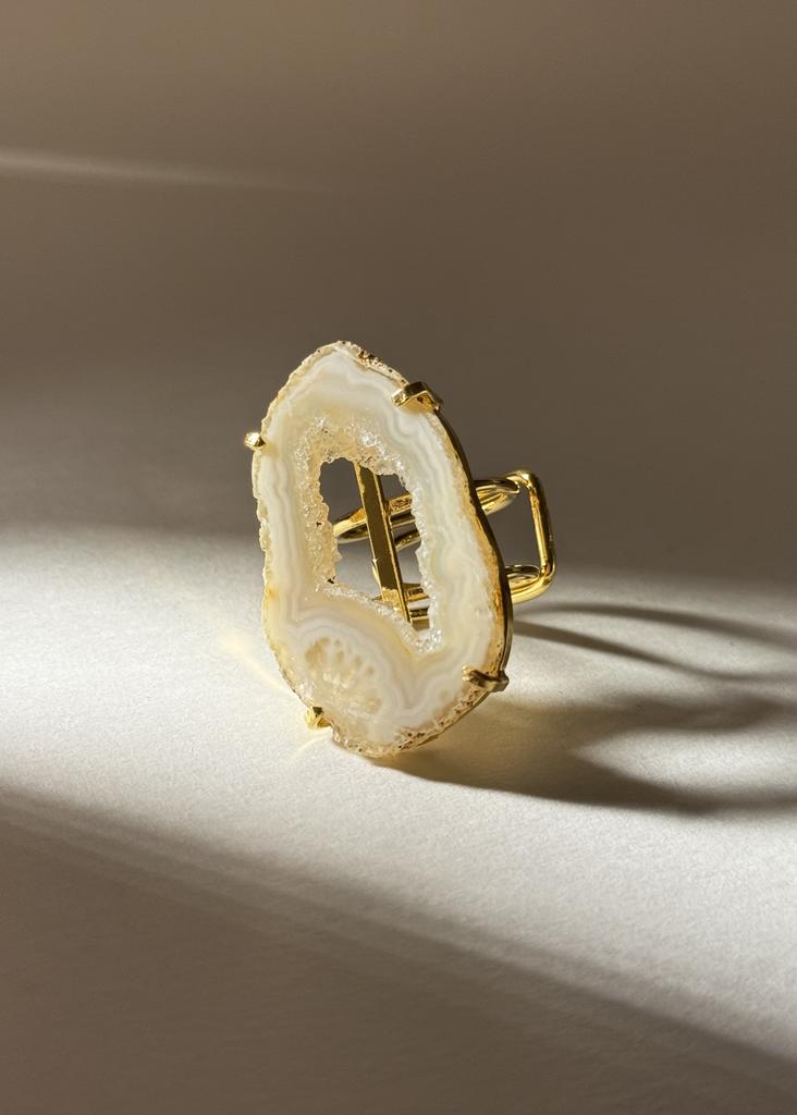 Кольцо со срезом агата