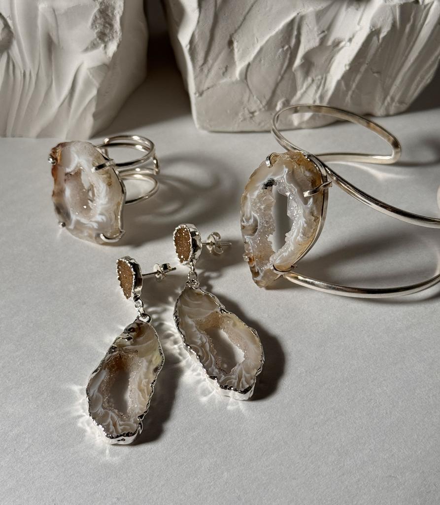 Комплект браслет, кольцо и серьги со срезом агата  «Женская притягательность и манкость»