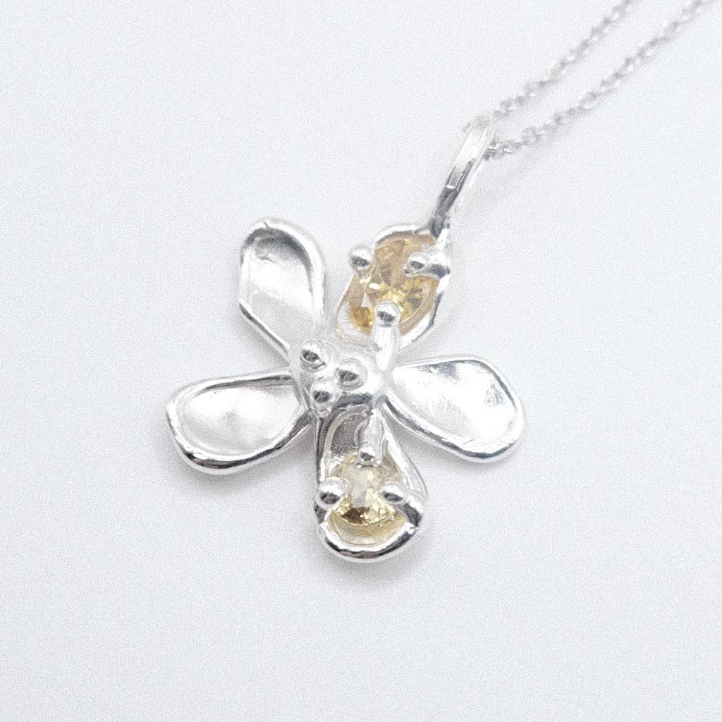 Подвеска «Цветик» с фианитами