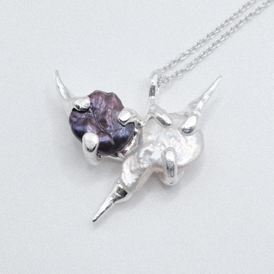 Подвеска с разноцветным жемчугом «You/me»