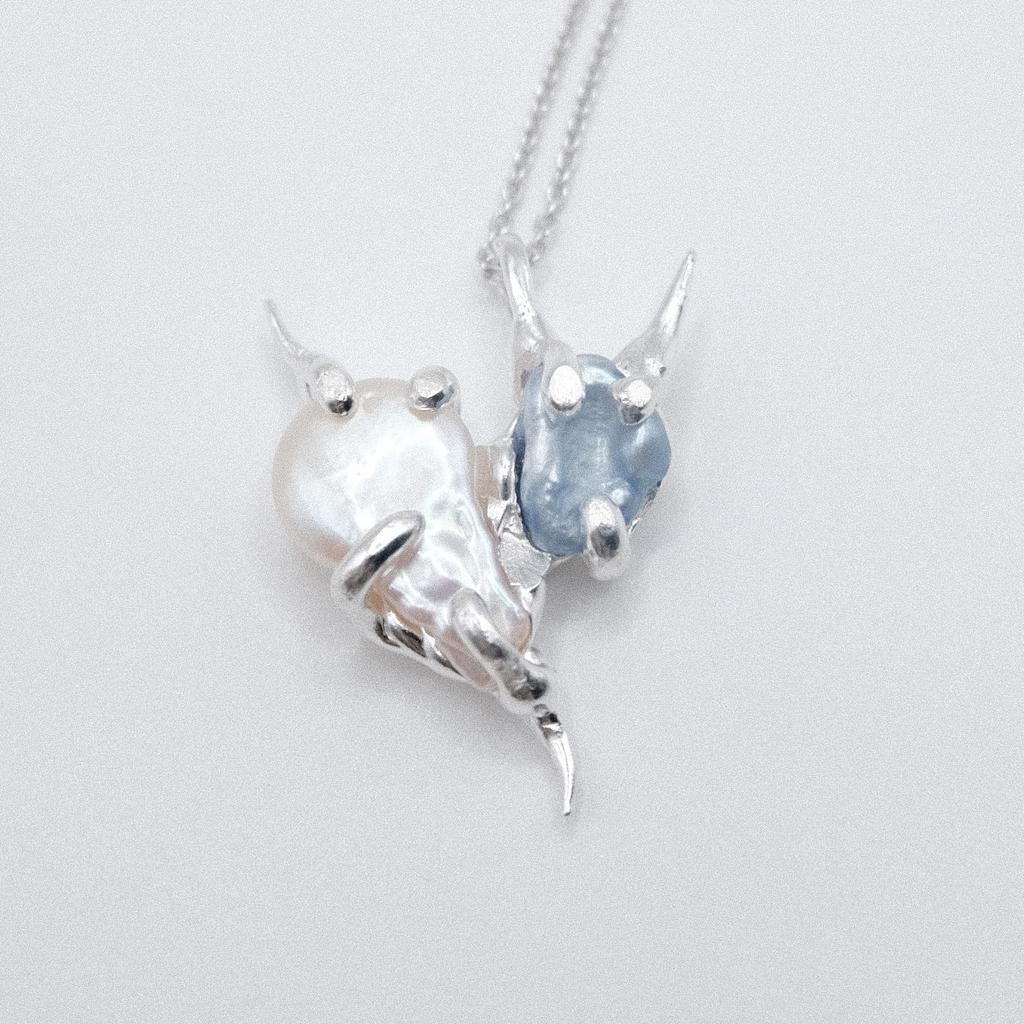 Подвеска с разноцветным жемчугом «You/me»