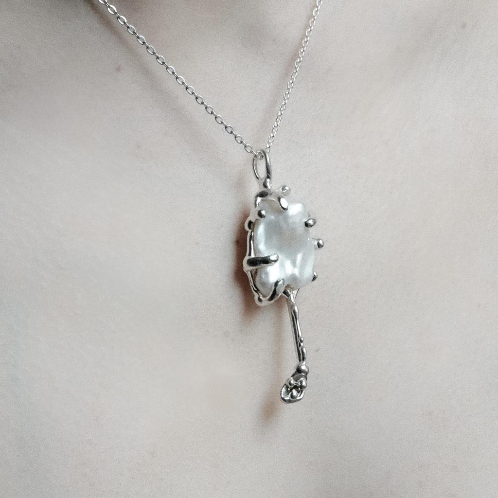 Подвеска с жемчугом и фианитом (skol*zko)