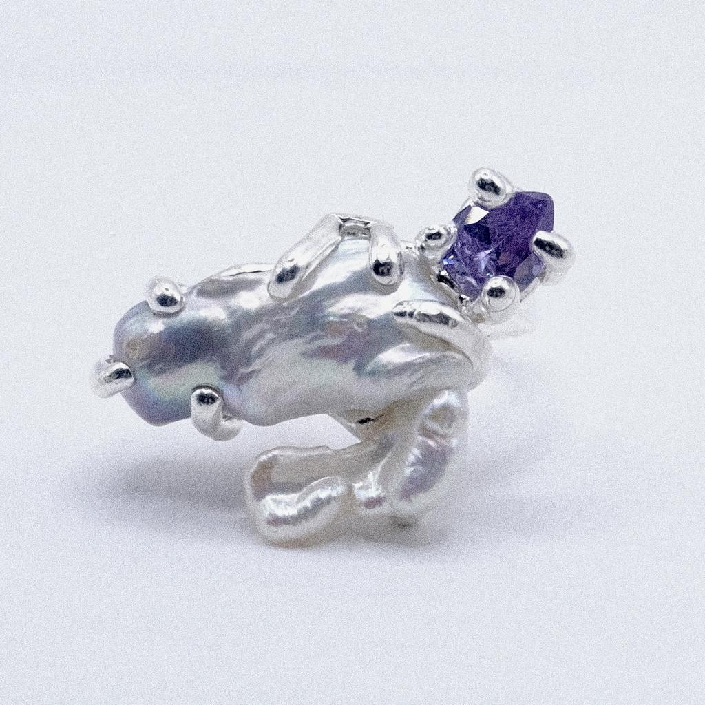 Кольцо с жемчугом и сиреневым фианитом (skol*zko)