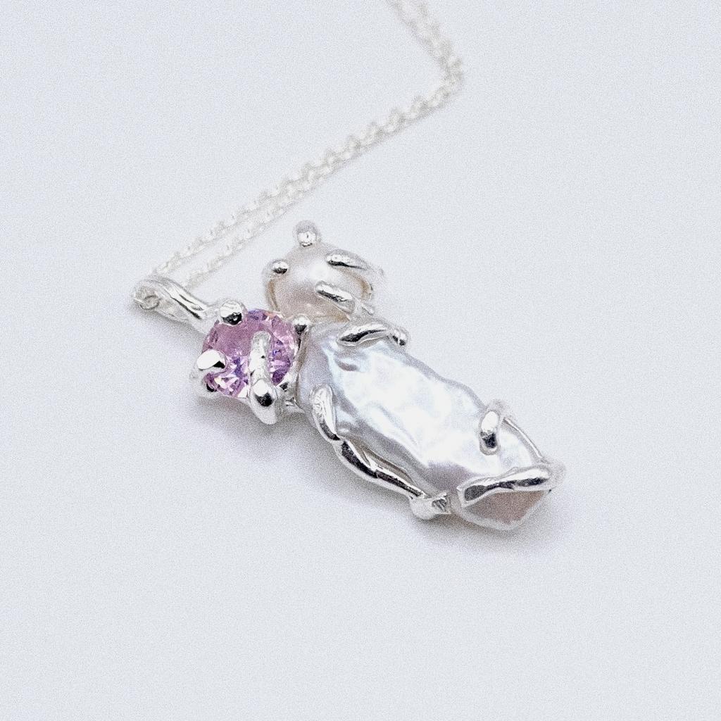 Подвеска «Муси-муси» с фианитом и жемчугом