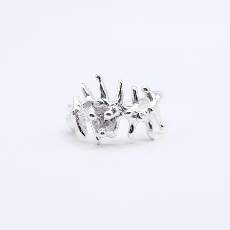 Кольцо «Многоножка» с белым фианитом