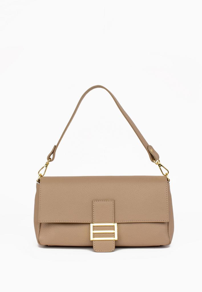 Сумка-багет в бежевом цвете