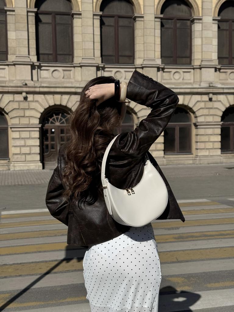 Модель "Luna" в молочном  цвете