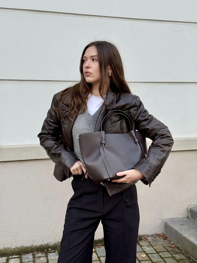 Модель "Венгрия" в цвете шоколад