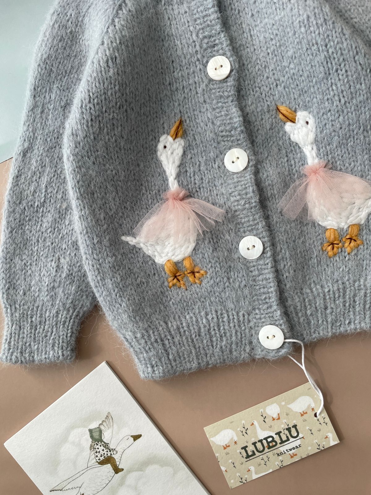 ВИДЕО МК ПО ВЫШИВКЕ "ГУСИКИ" (отдельно только вышивка)