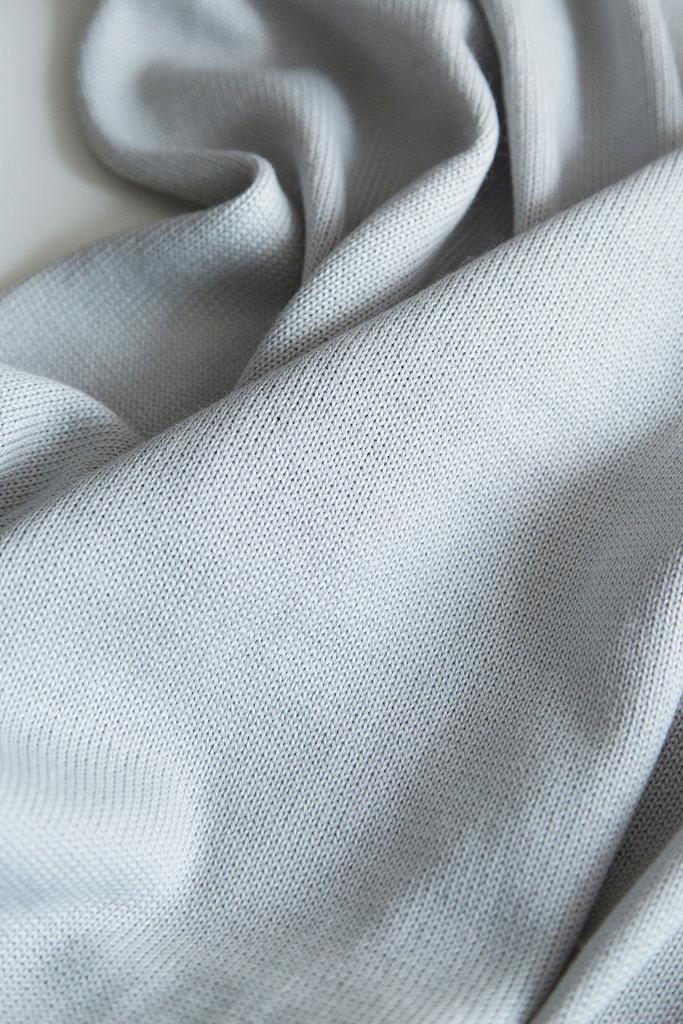 Полушерсть светло-серая, ширина 115 см (отрез 1,15 м)