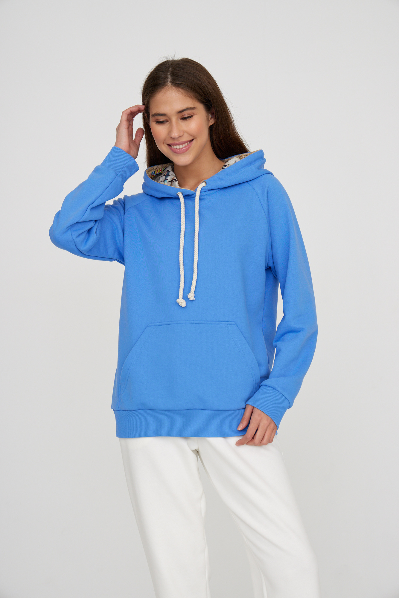 Костюм с брюками