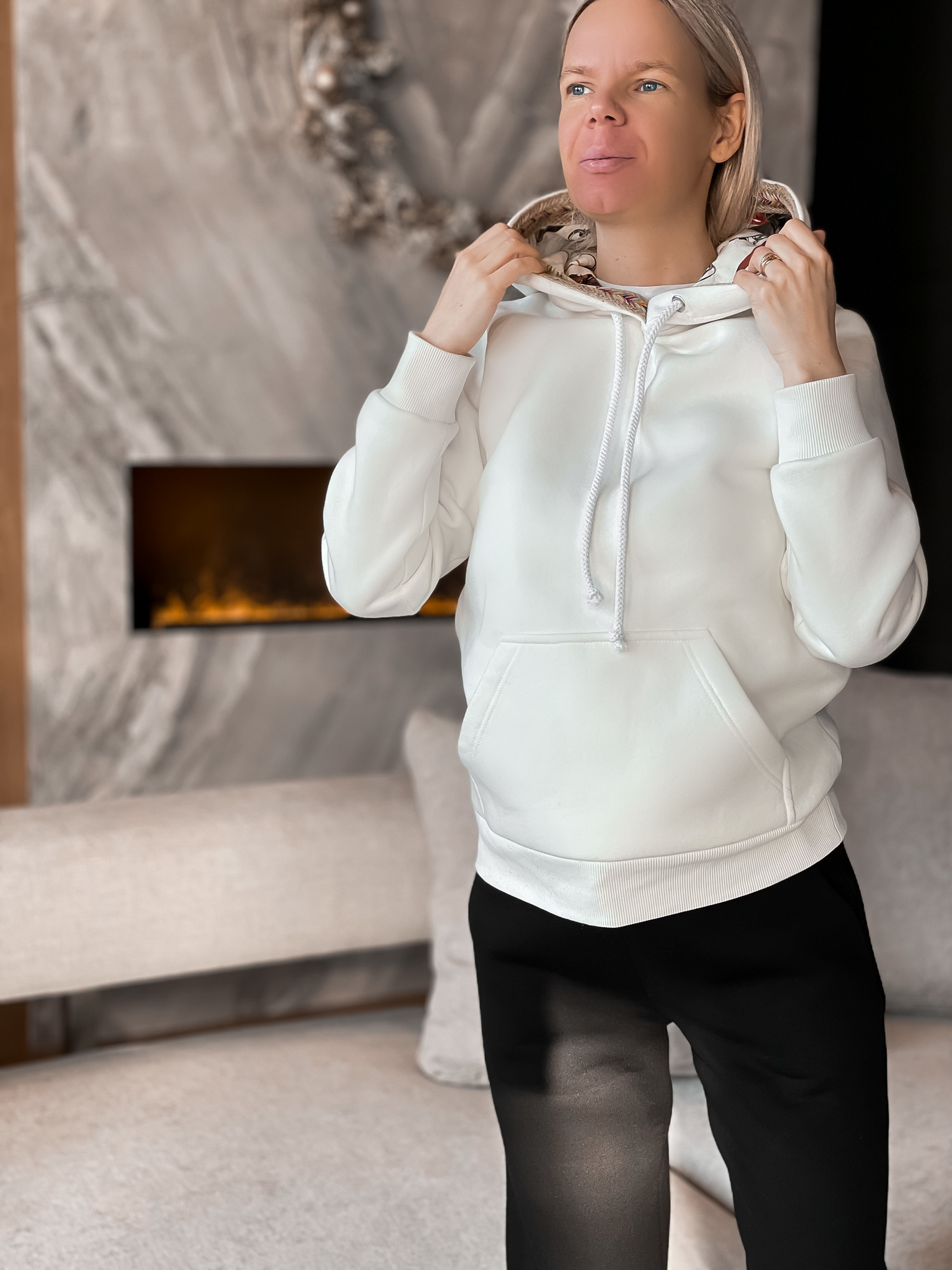 Костюм с брюками