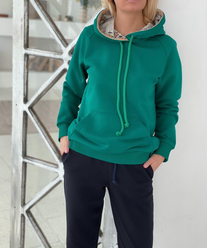 Костюм с брюками