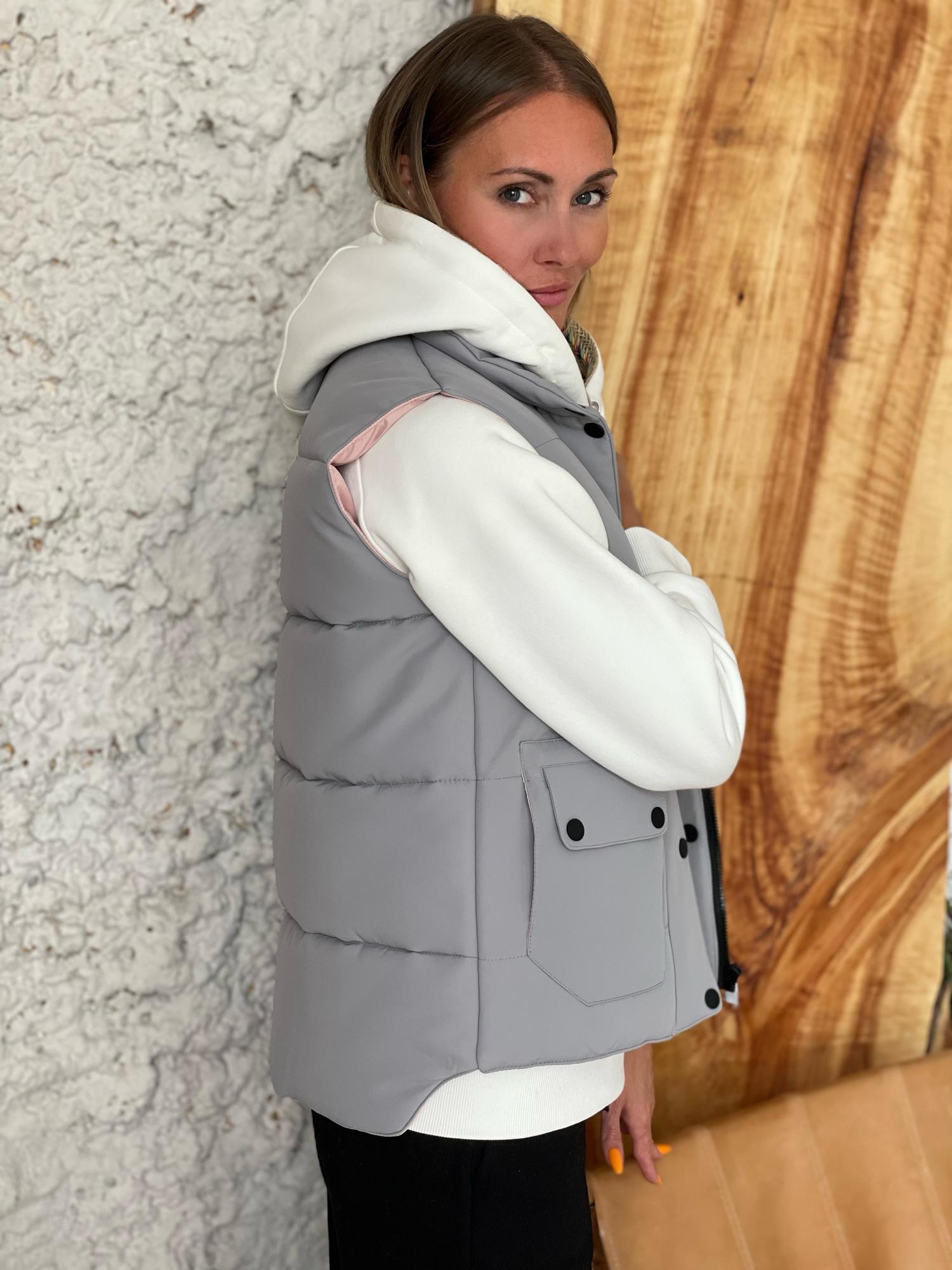 Жилет в цвете графит