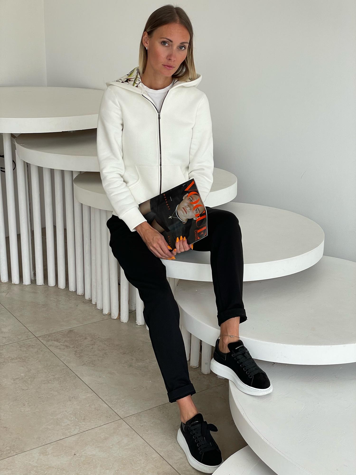 Худи на молнии в молочном цвете