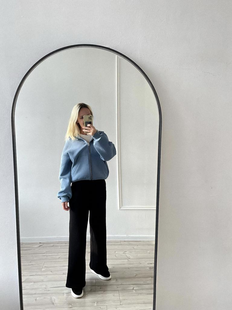 Костюм с брюками