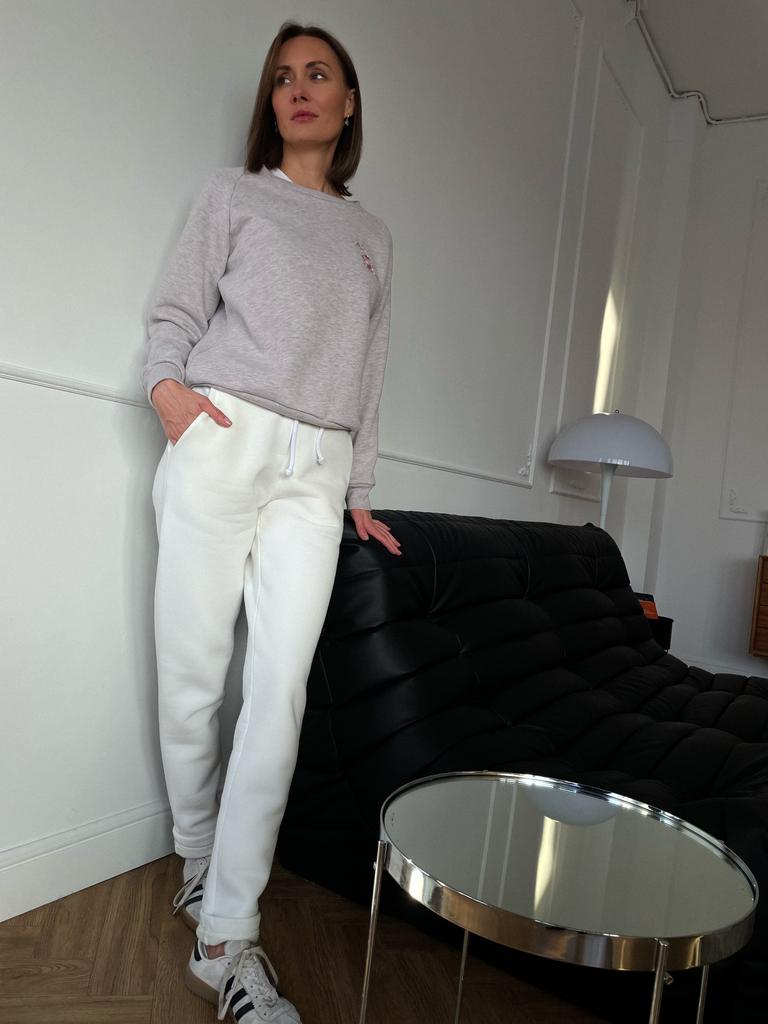 Костюм с брюками