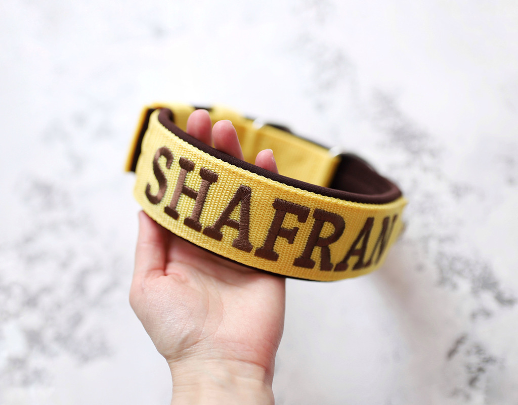 Ошейник For Motion с вышивкой, жёлтый/шоколад