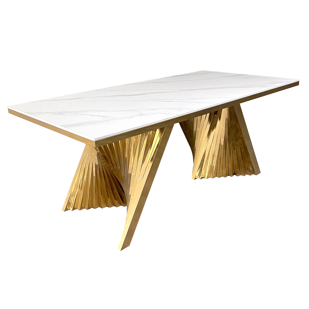 стол для гостиной