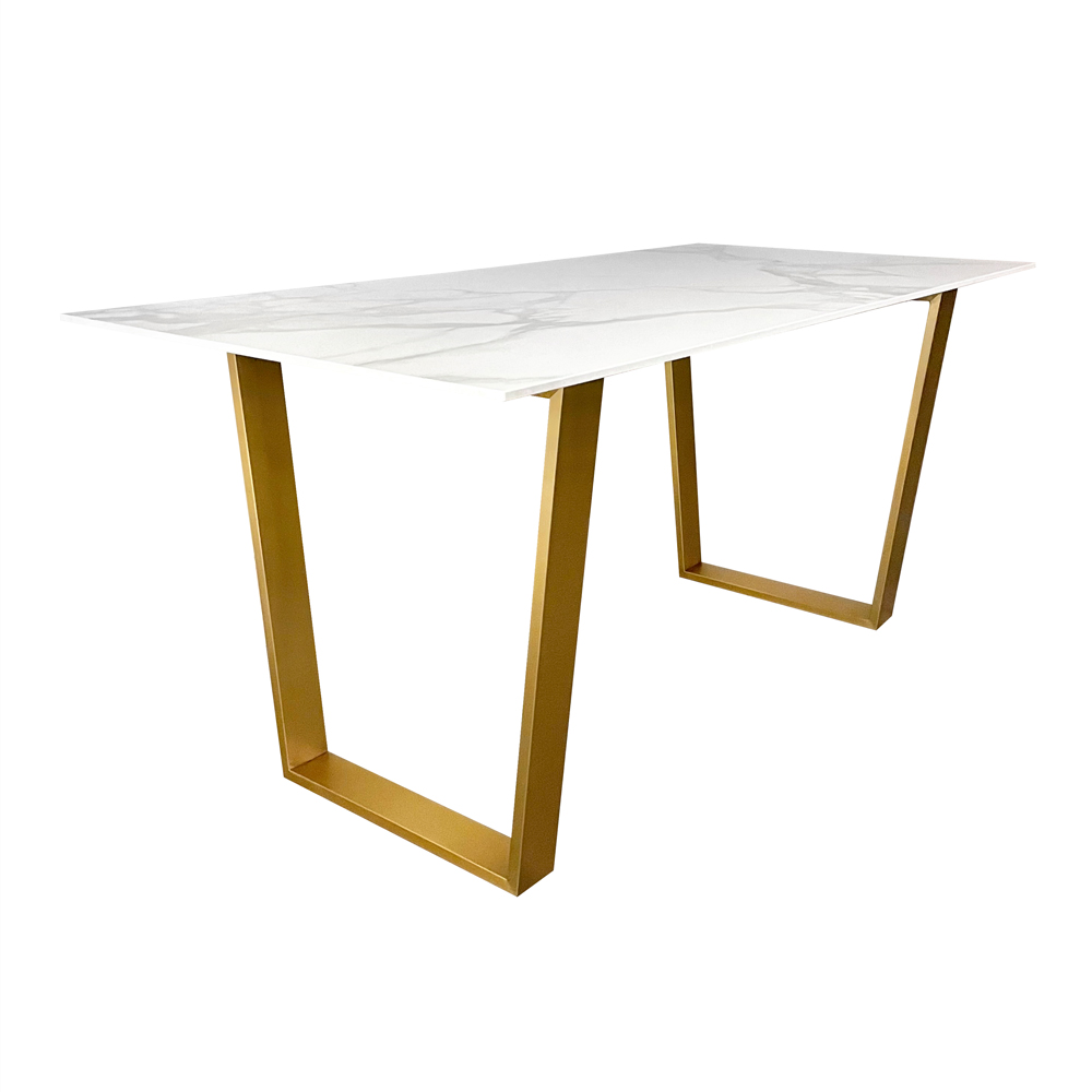 стол с ножками под латунь