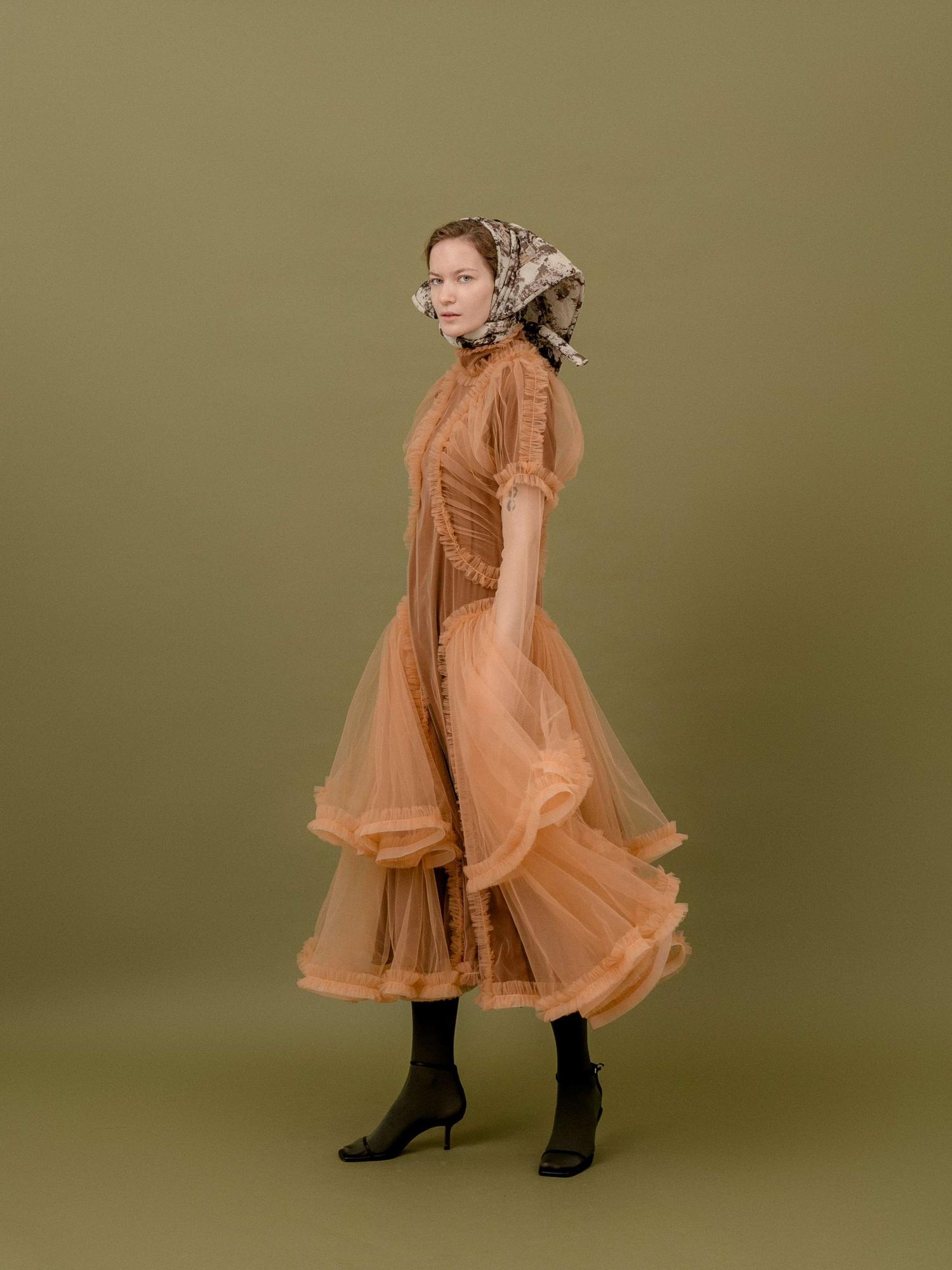 Фатиновое ярусное платье